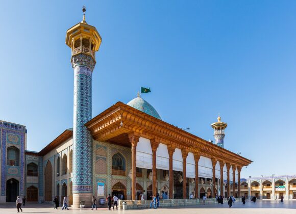 Mausoleo_de_Shah_Cheragh_Shiraz_Iran_2016-09-24_DD_32-1 حرم احمد ابن موسی مشهور به شاهچراغ